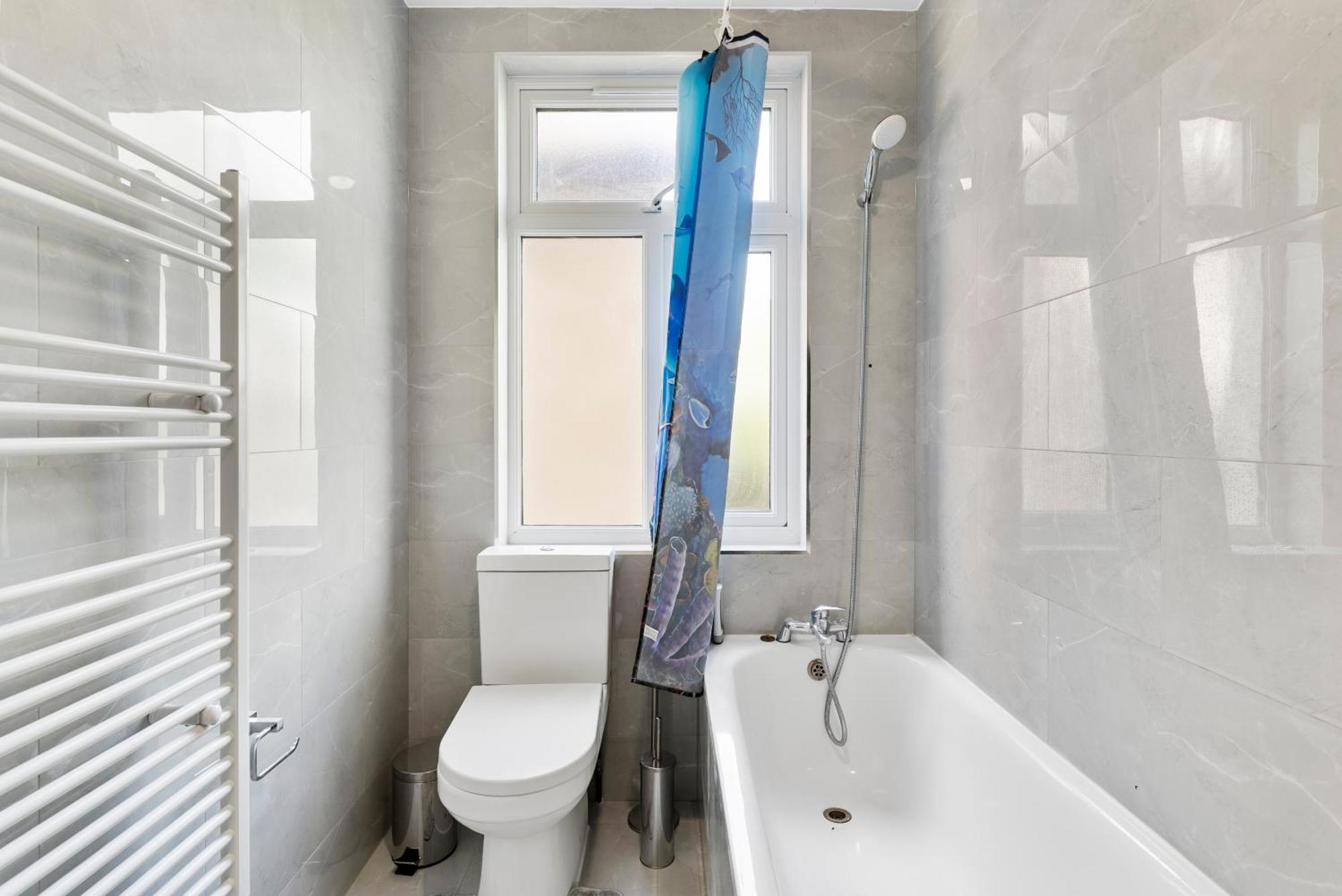 Beautiful Wembley Gem - Parking -Sleeps 14 Villa London Exterior photo